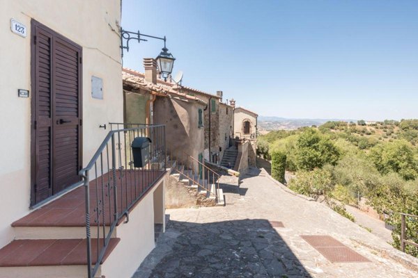 appartamento in vendita a Roccalbegna in zona Cana