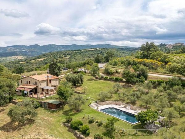casa indipendente in vendita a Roccalbegna