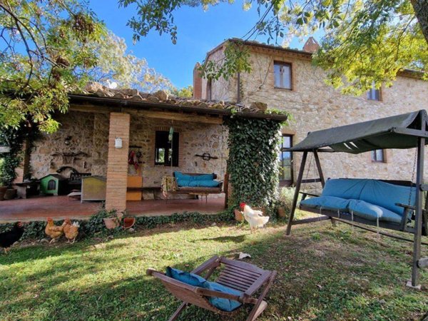 casa indipendente in vendita a Roccalbegna