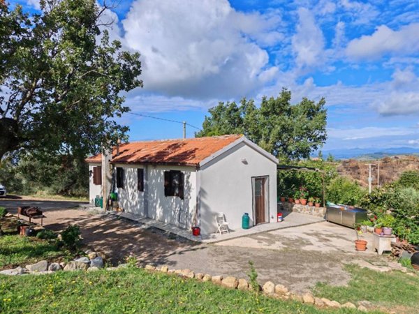 casa indipendente in vendita a Roccalbegna
