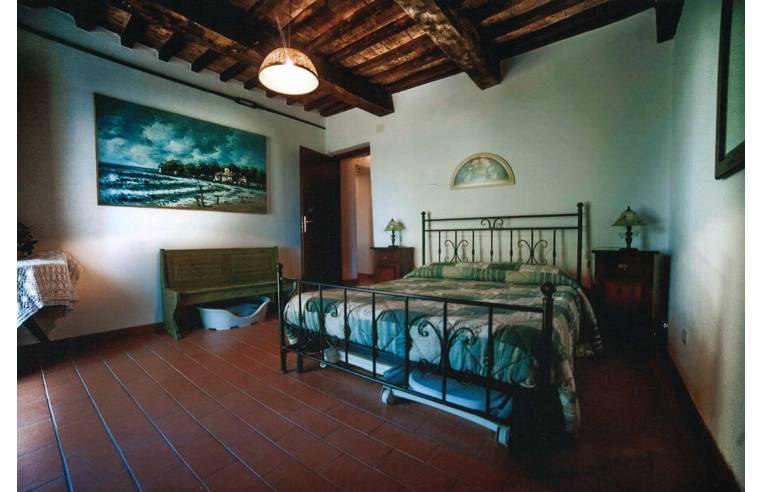 appartamento in vendita a Roccalbegna in zona Santa Caterina