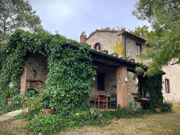 casa indipendente in vendita a Roccalbegna