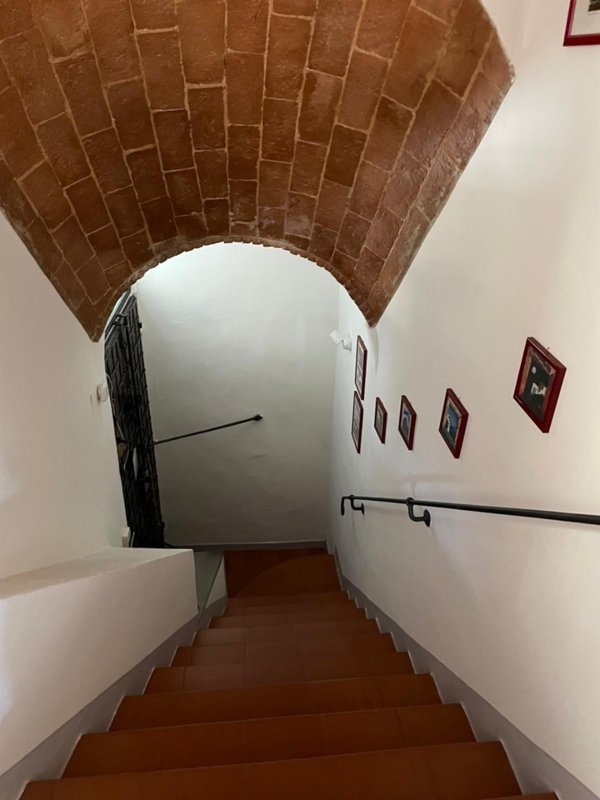 appartamento in vendita a Roccalbegna in zona Santa Caterina