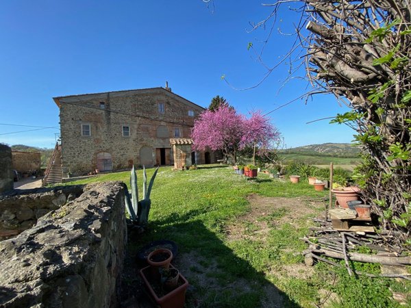 casale in vendita a Roccalbegna