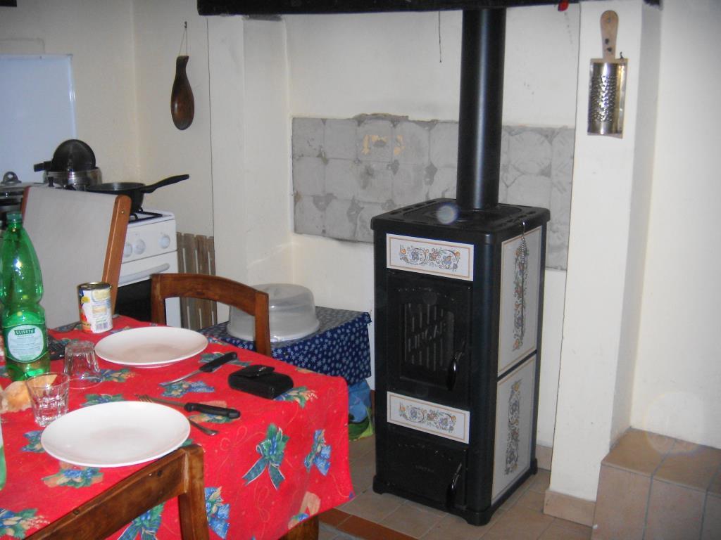 appartamento in vendita a Roccalbegna in zona Cana