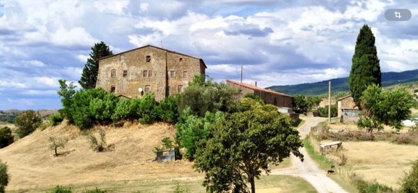 casale in vendita a Roccalbegna