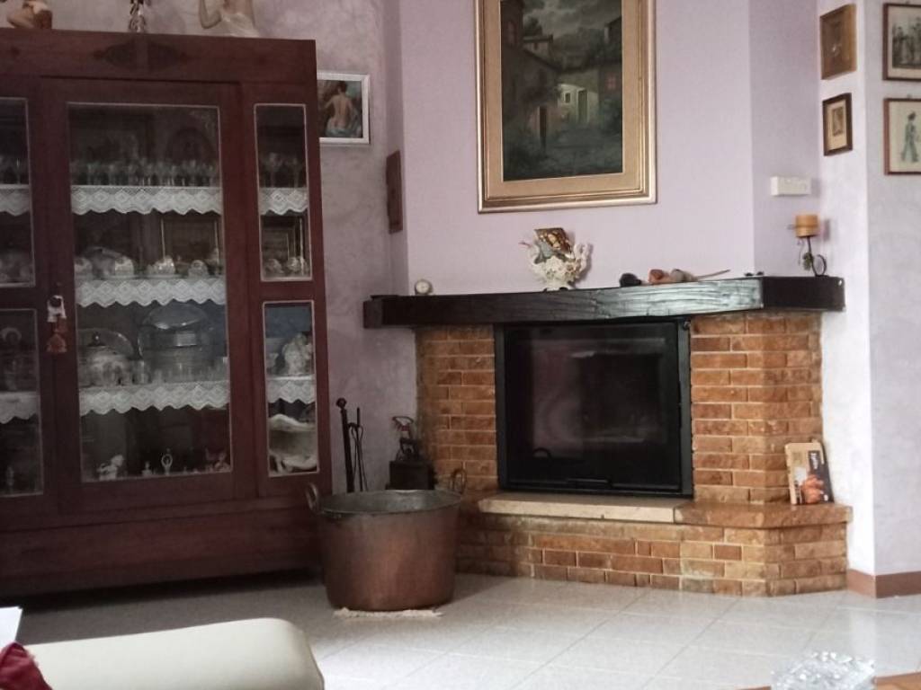 casa indipendente in vendita a Roccastrada in zona Sticciano