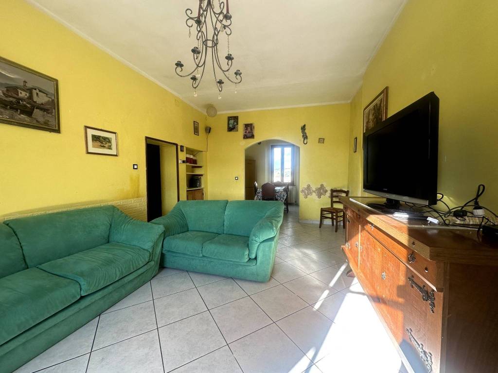 appartamento in vendita a Roccastrada in zona Roccatederighi