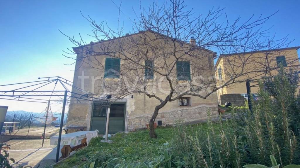 casa indipendente in vendita a Roccastrada