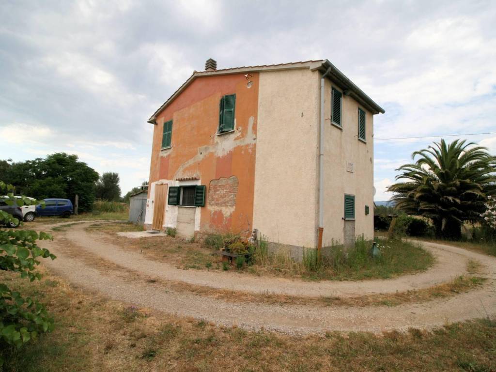 casa indipendente in vendita a Roccastrada
