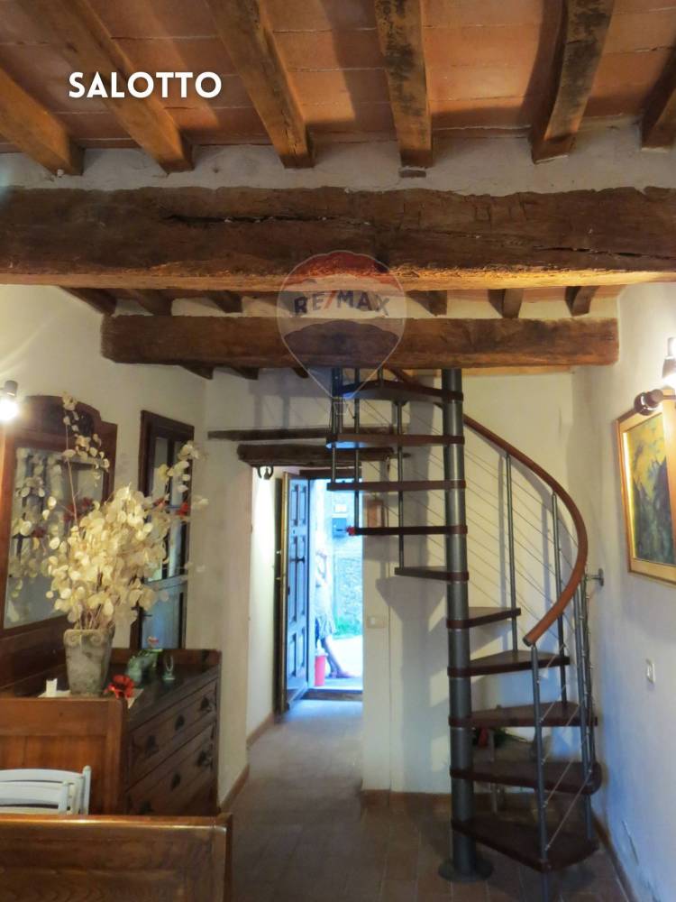 casa indipendente in vendita a Roccastrada in zona Roccatederighi