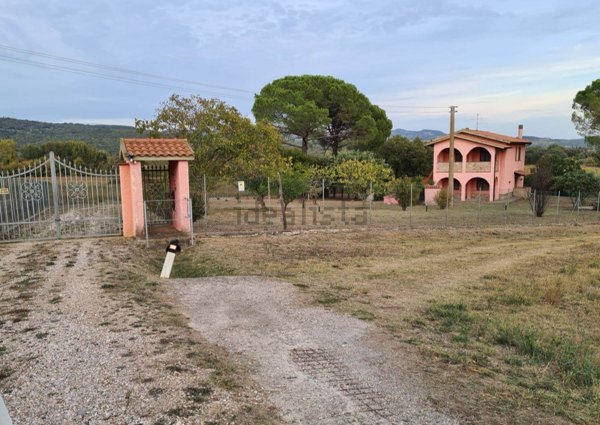 casa indipendente in vendita a Roccastrada in zona Ribolla