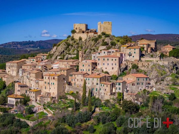 appartamento in vendita a Roccastrada in zona Montemassi