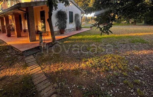 casa indipendente in vendita a Roccastrada