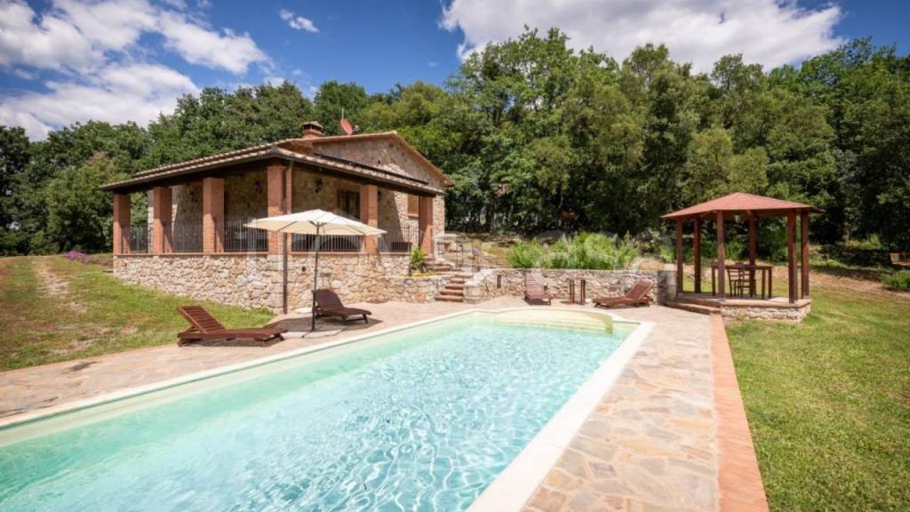 casa indipendente in vendita a Roccastrada