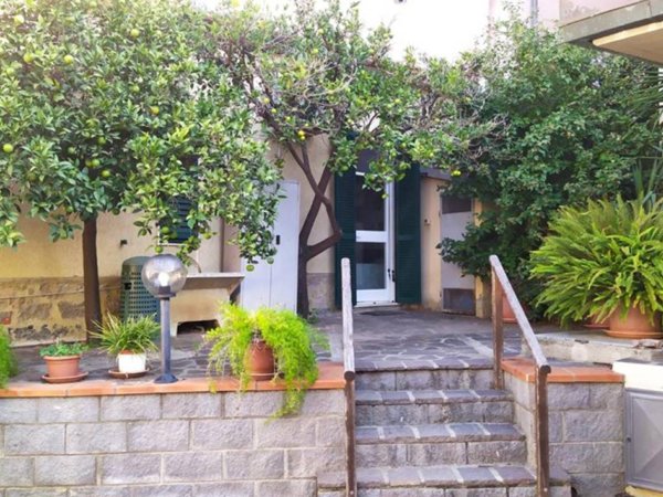 casa indipendente in vendita a Roccastrada in zona Ribolla