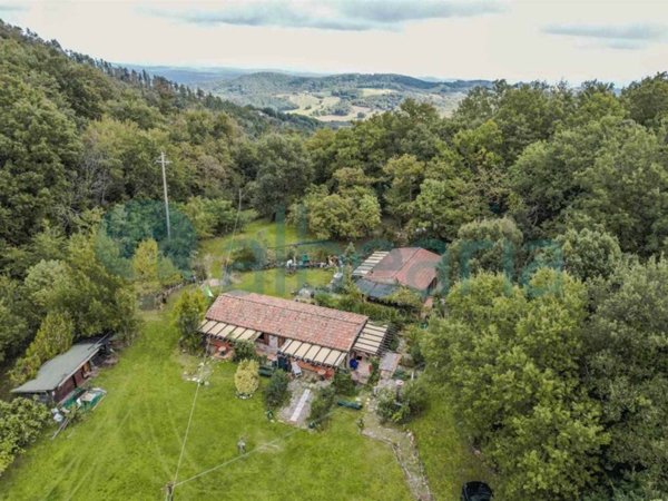 casa indipendente in vendita a Roccastrada