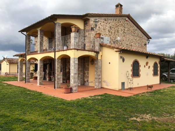 casa indipendente in vendita a Roccastrada in zona Ribolla