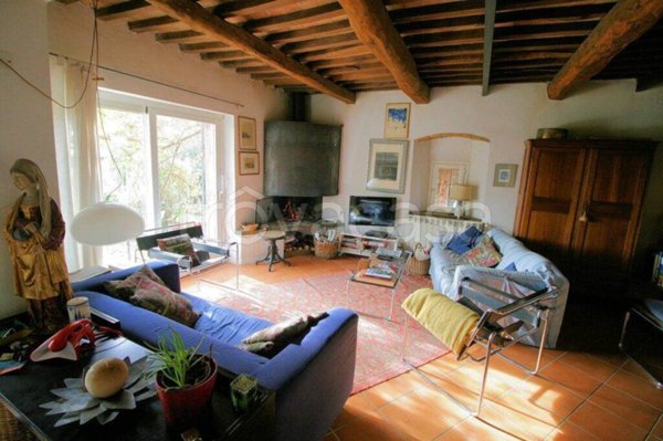 casa indipendente in vendita a Roccastrada in zona Sassofortino