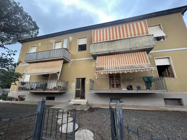 appartamento in vendita a Roccastrada in zona Ribolla