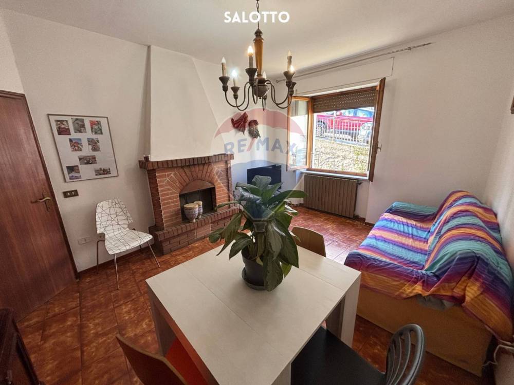 casa indipendente in vendita a Roccastrada in zona Roccatederighi