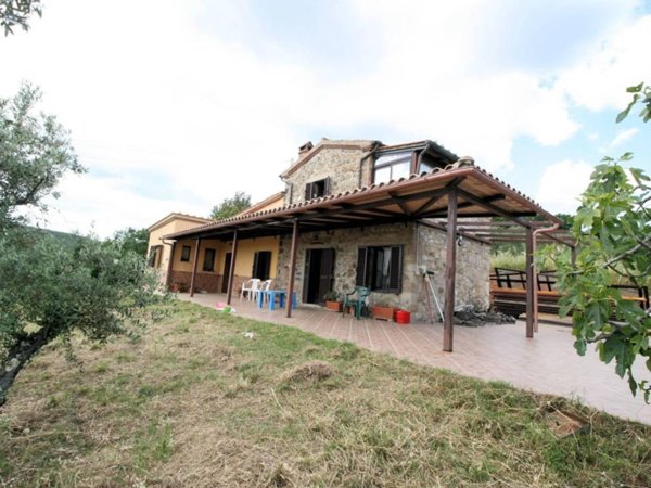 casa indipendente in vendita a Roccastrada in zona Roccatederighi