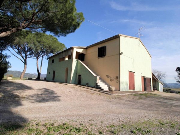 casa indipendente in vendita a Roccastrada