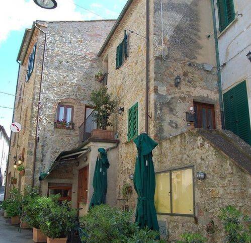 appartamento in vendita a Roccastrada in zona Roccatederighi