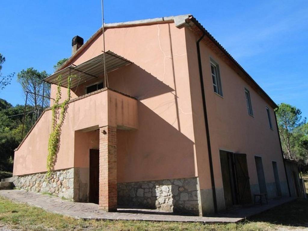 casa indipendente in vendita a Roccastrada
