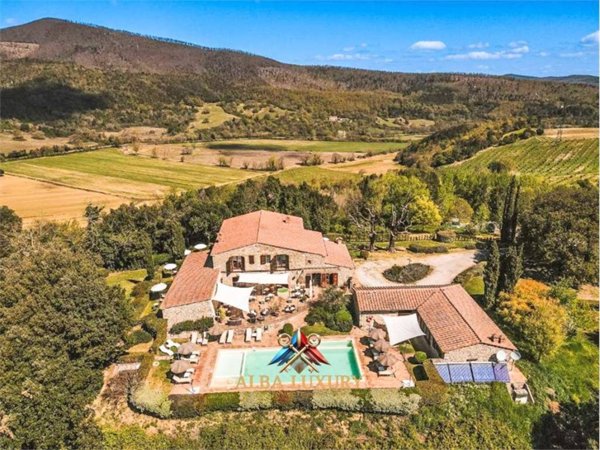 casa indipendente in vendita a Roccastrada in zona Torniella
