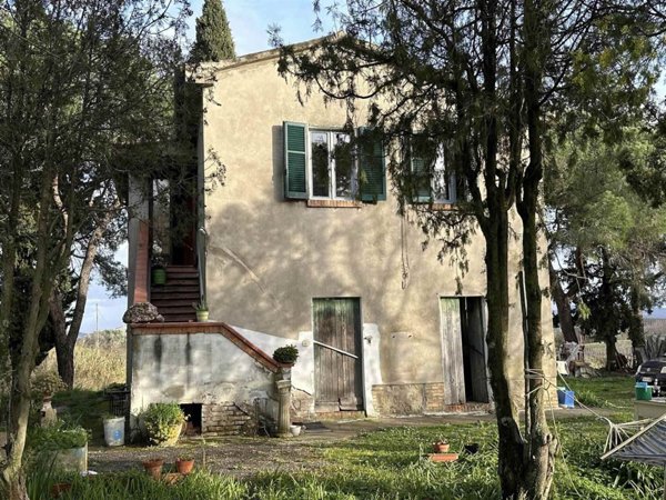 appartamento in vendita a Roccastrada in zona Ribolla