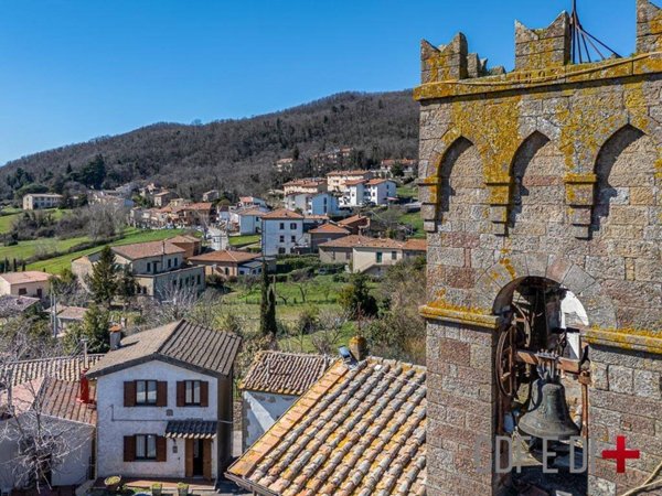 appartamento in vendita a Roccastrada in zona Sassofortino
