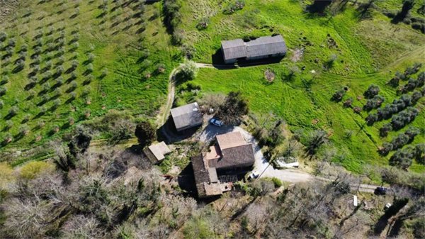casale in vendita a Roccastrada in zona Torniella