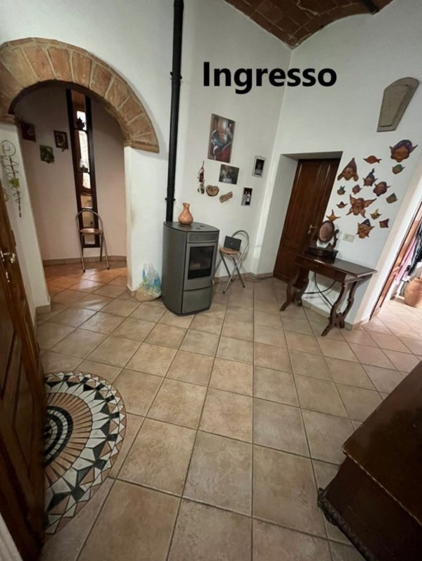 appartamento in vendita a Roccastrada in zona Roccatederighi