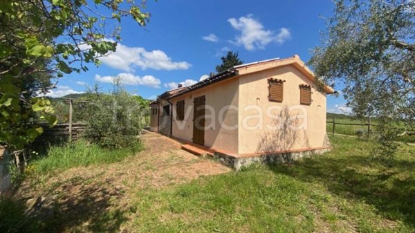 casa indipendente in vendita a Roccastrada