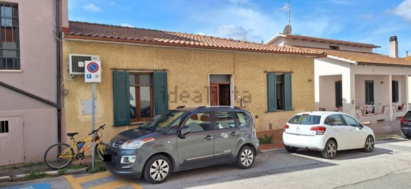 casa indipendente in vendita a Roccastrada in zona Ribolla