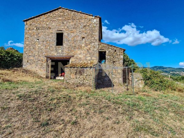 casa indipendente in vendita a Roccastrada in zona Roccatederighi