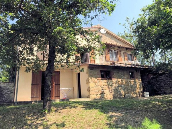 casa indipendente in vendita a Roccastrada in zona Sassofortino