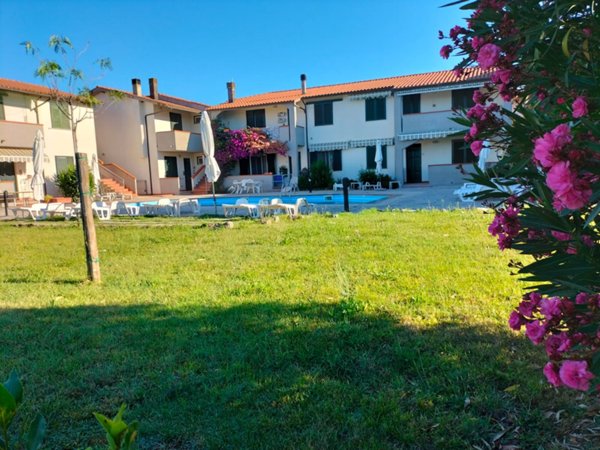 appartamento in vendita a Roccastrada in zona Ribolla