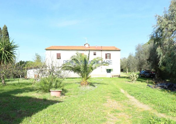 casa indipendente in vendita a Roccastrada