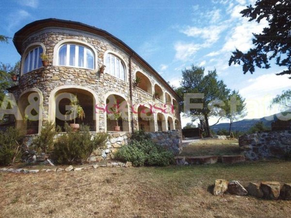 casa indipendente in vendita a Roccastrada