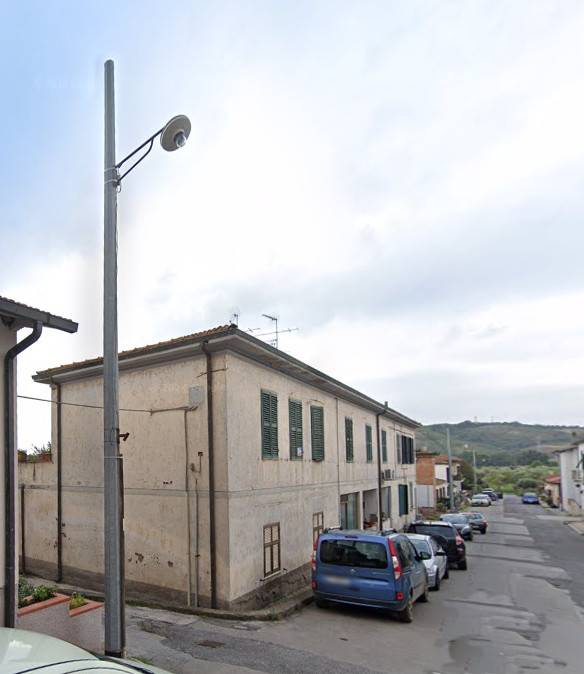 appartamento in vendita a Roccastrada in zona Ribolla