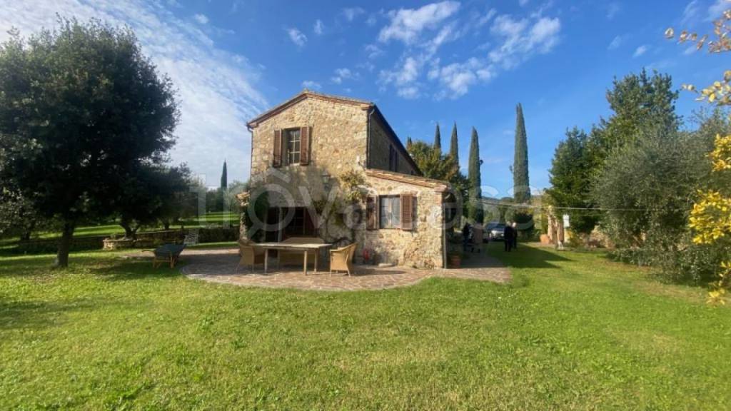 casa indipendente in vendita a Roccastrada