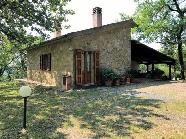 casa indipendente in vendita a Roccastrada in zona Sassofortino