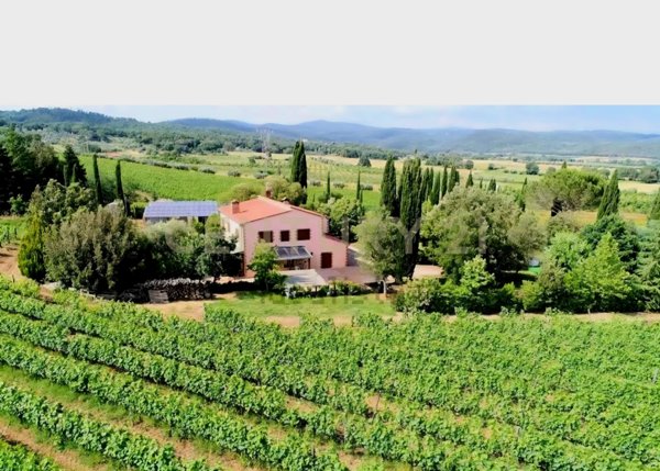casa indipendente in vendita a Roccastrada