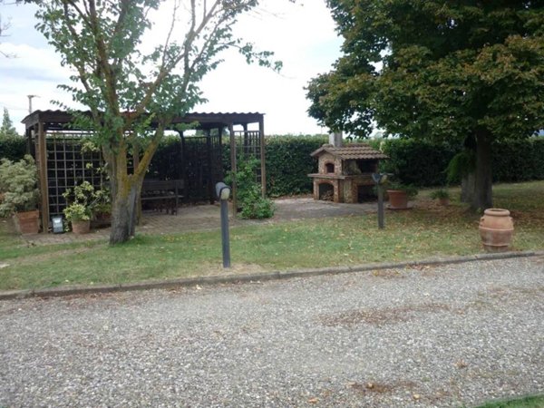 casa indipendente in vendita a Roccastrada in zona Montemassi