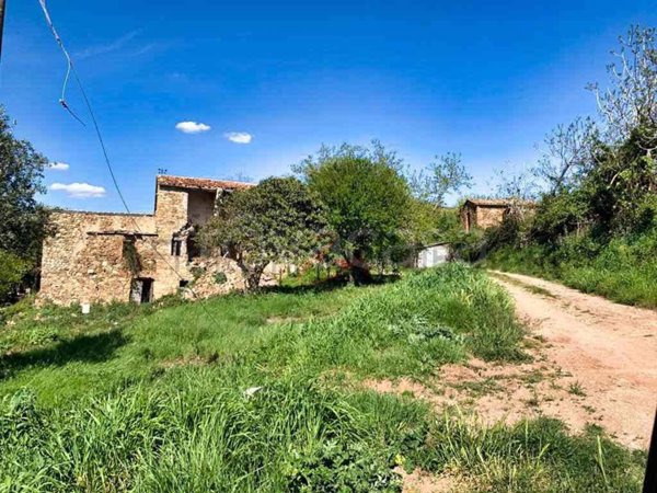 casa indipendente in vendita a Roccastrada in zona Ribolla