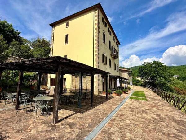 negozio in vendita a Roccastrada