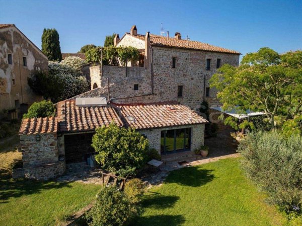 casa indipendente in vendita a Roccastrada