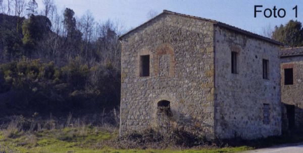 casale in vendita a Roccastrada in zona Torniella